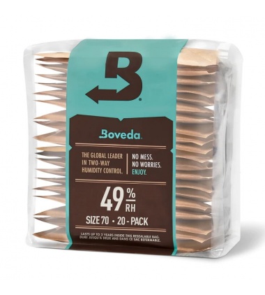 Boveda 49% pack 20 units is a maintenance free 2-way humidity control to  protect a acoustic guitar